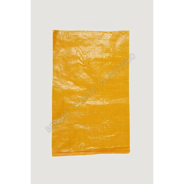 Karung Plastik Warna Kuning Oranye Ukuran 60 x 98